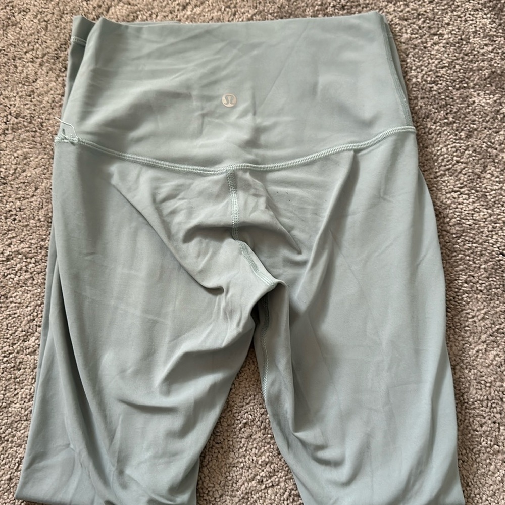 LIGHT BLUE SIZE 4 LULU ALIGNS